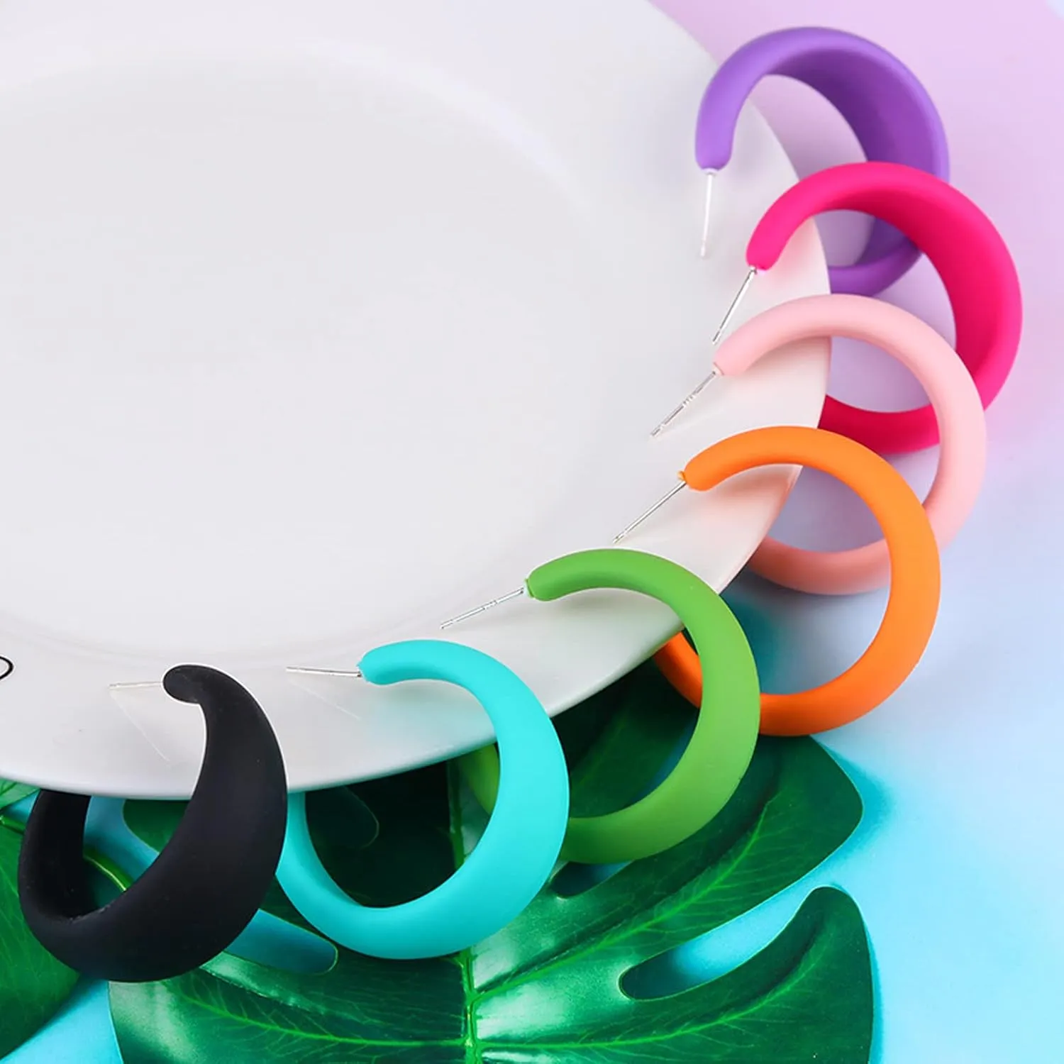12 Pairs Colorful Hoop Earrings, Hoop Earrings for Women Multipack, Trendy Acrylic Earrings for Women Girl