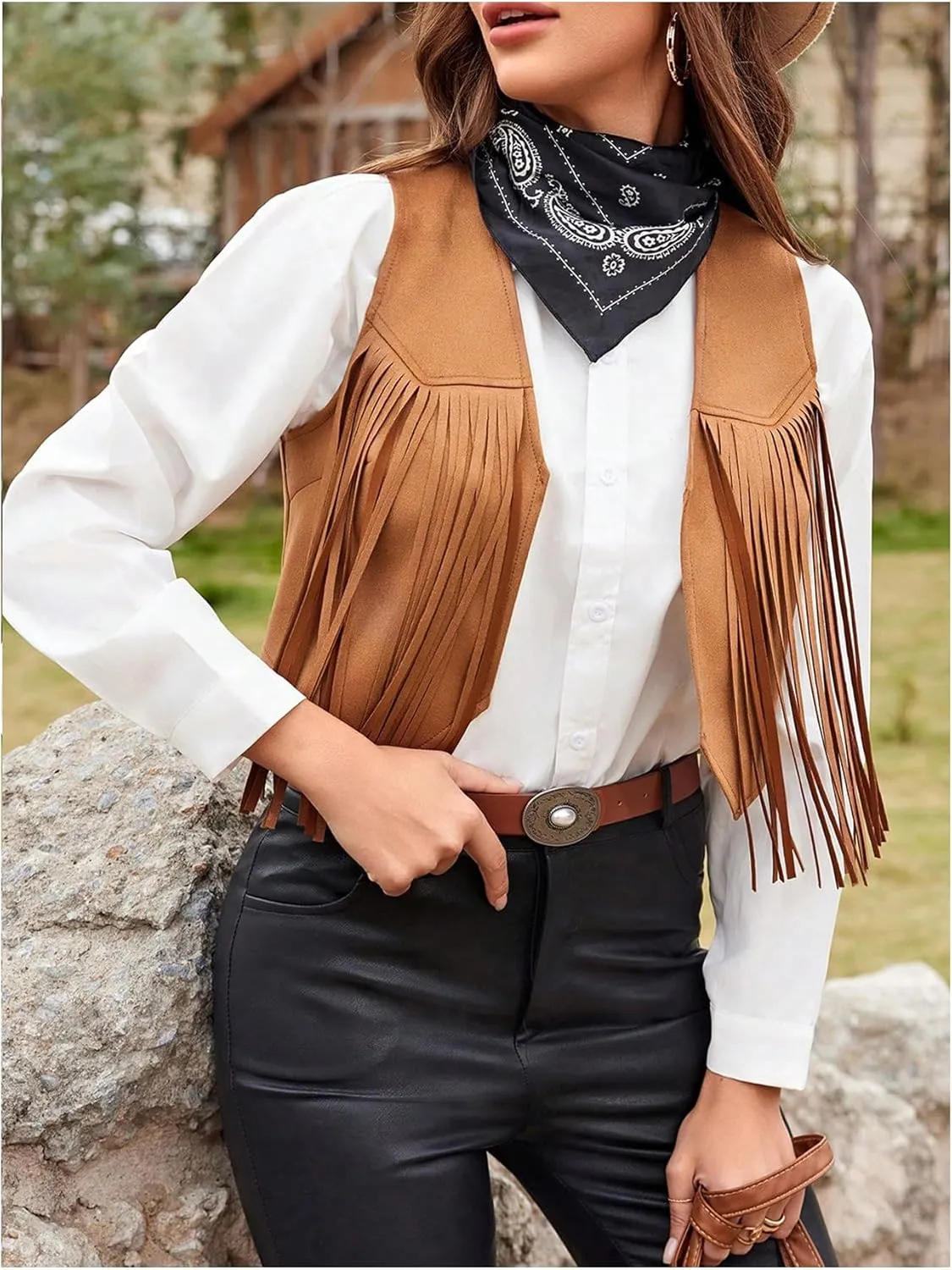 OYOANGLE Women's Fringe Open Front Sleeveless Crop Vests Tassel 70s Vintage Jackets Outerwear