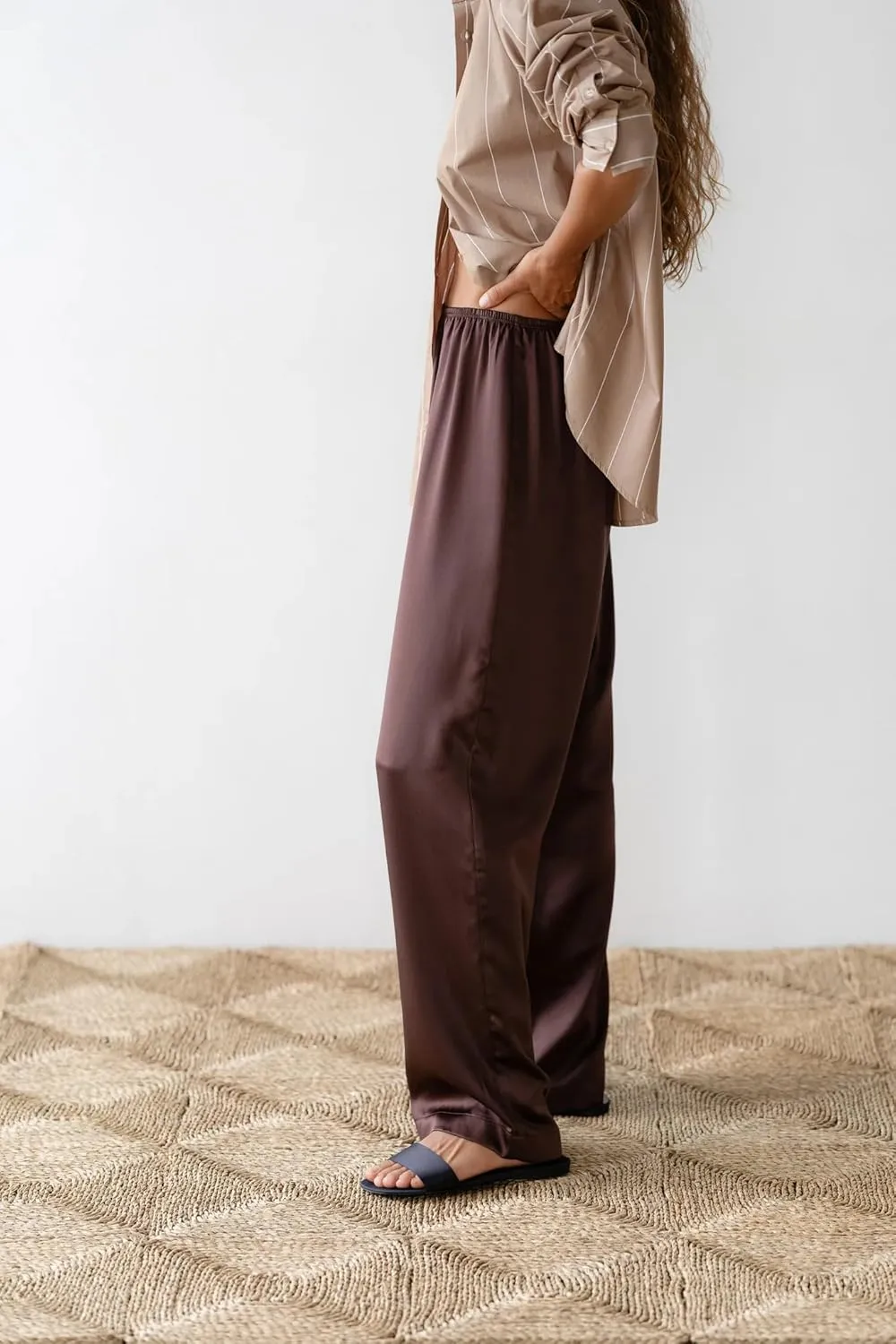 UAURORAO Satin Pants for Women Dressy Silk Wide Leg Lounge Pants Elastic Drawstring Casual Long Flowy Trousers